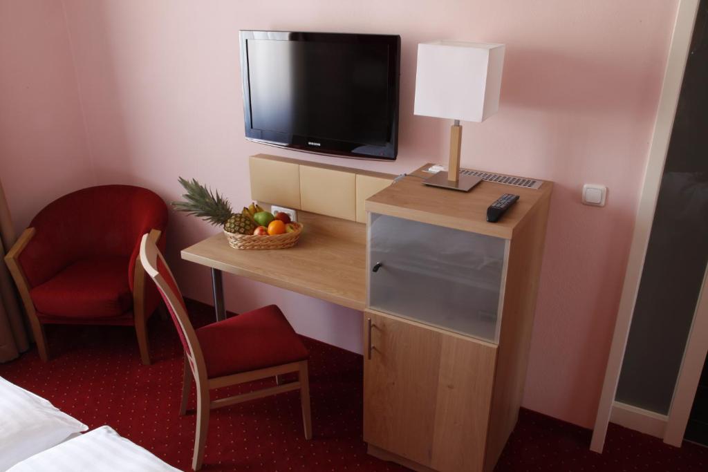 Hotel-Gasthof-Kohlmeier Kranzberg Bagian luar foto